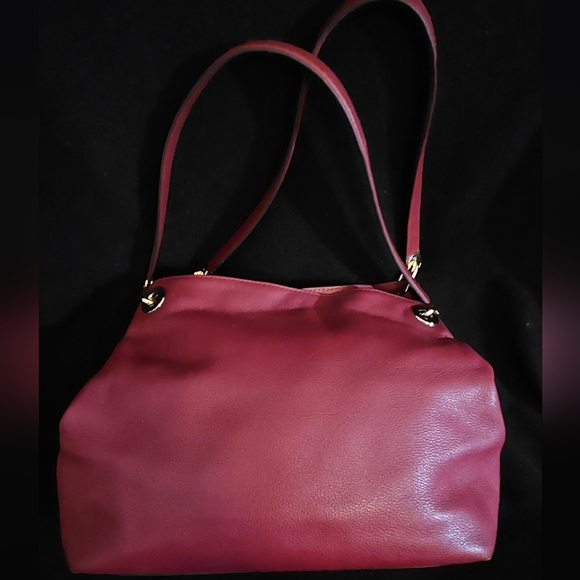 Michael Kors Raven Merlot Large Pebble Leather Shoulder Bag - Picture 4 of 15